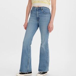 Levi’s High Rise Flare Jeans Size 28
